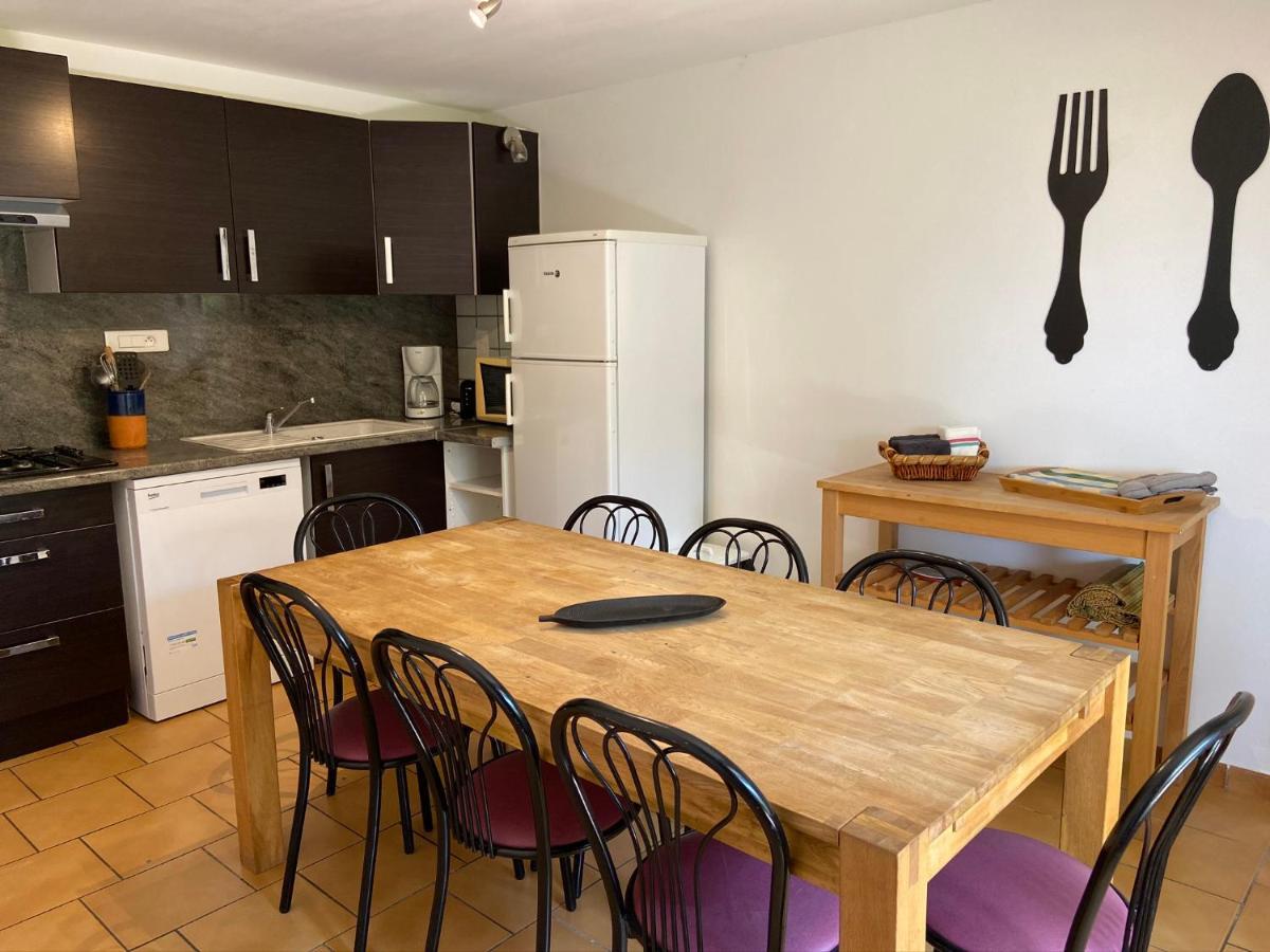ז'ואיוז Village De Gites Mas De La Bastide מראה חיצוני תמונה