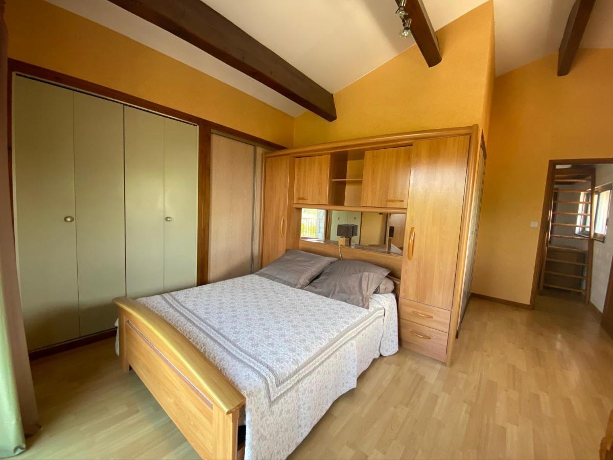 ז'ואיוז Village De Gites Mas De La Bastide מראה חיצוני תמונה