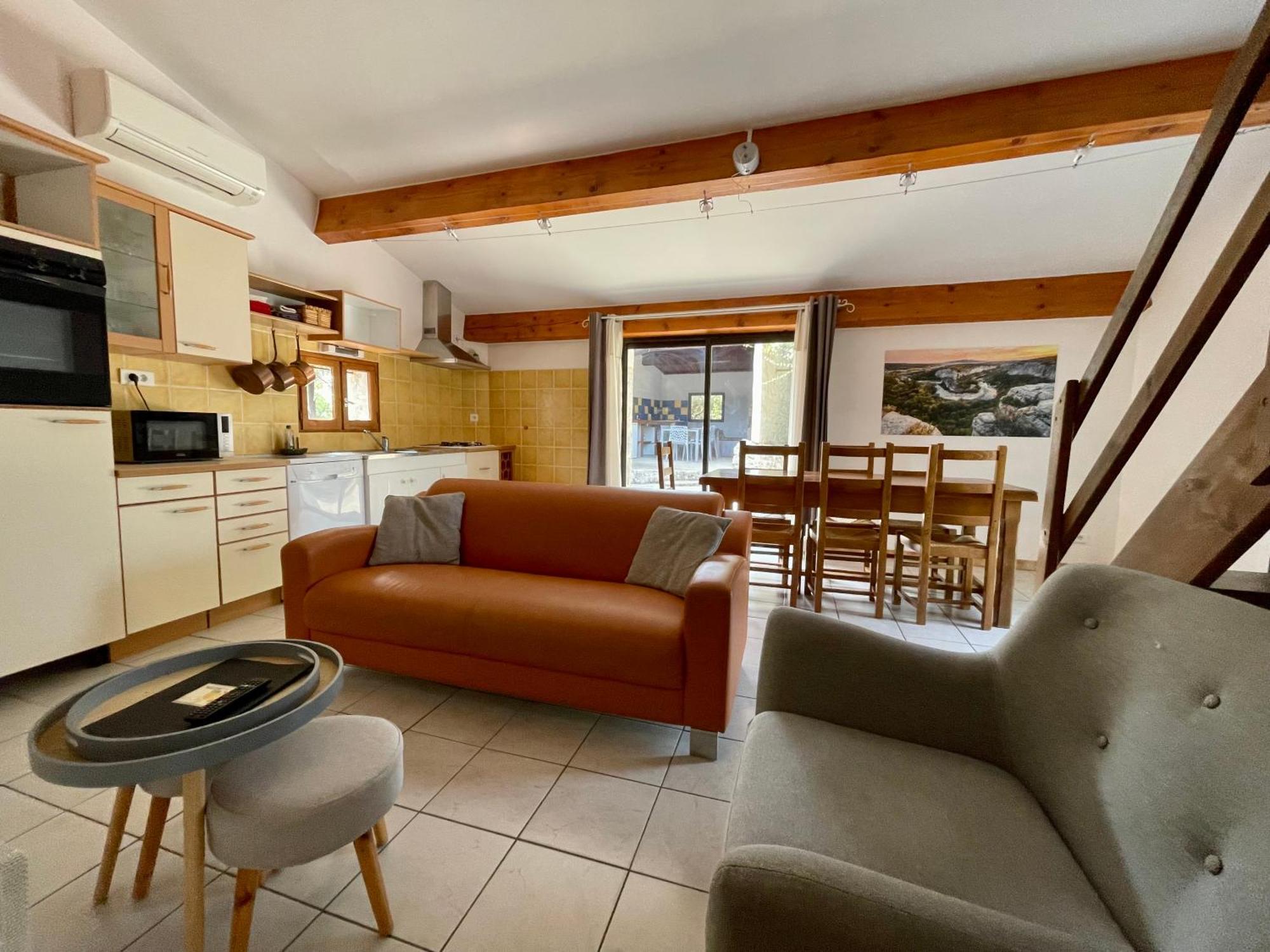 ז'ואיוז Village De Gites Mas De La Bastide מראה חיצוני תמונה