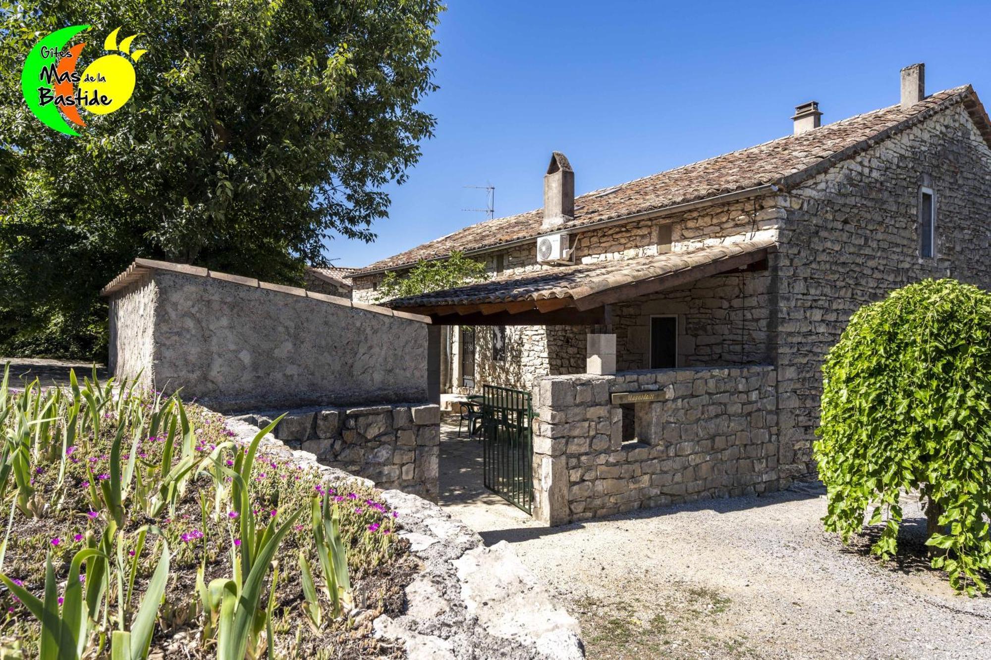 ז'ואיוז Village De Gites Mas De La Bastide מראה חיצוני תמונה